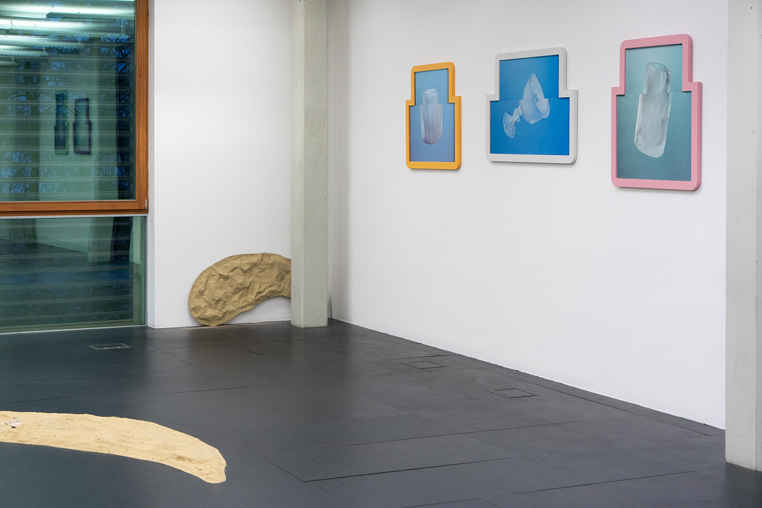 Mara Novak — My drink tastes like apocalypse | Foto: Mara Novak