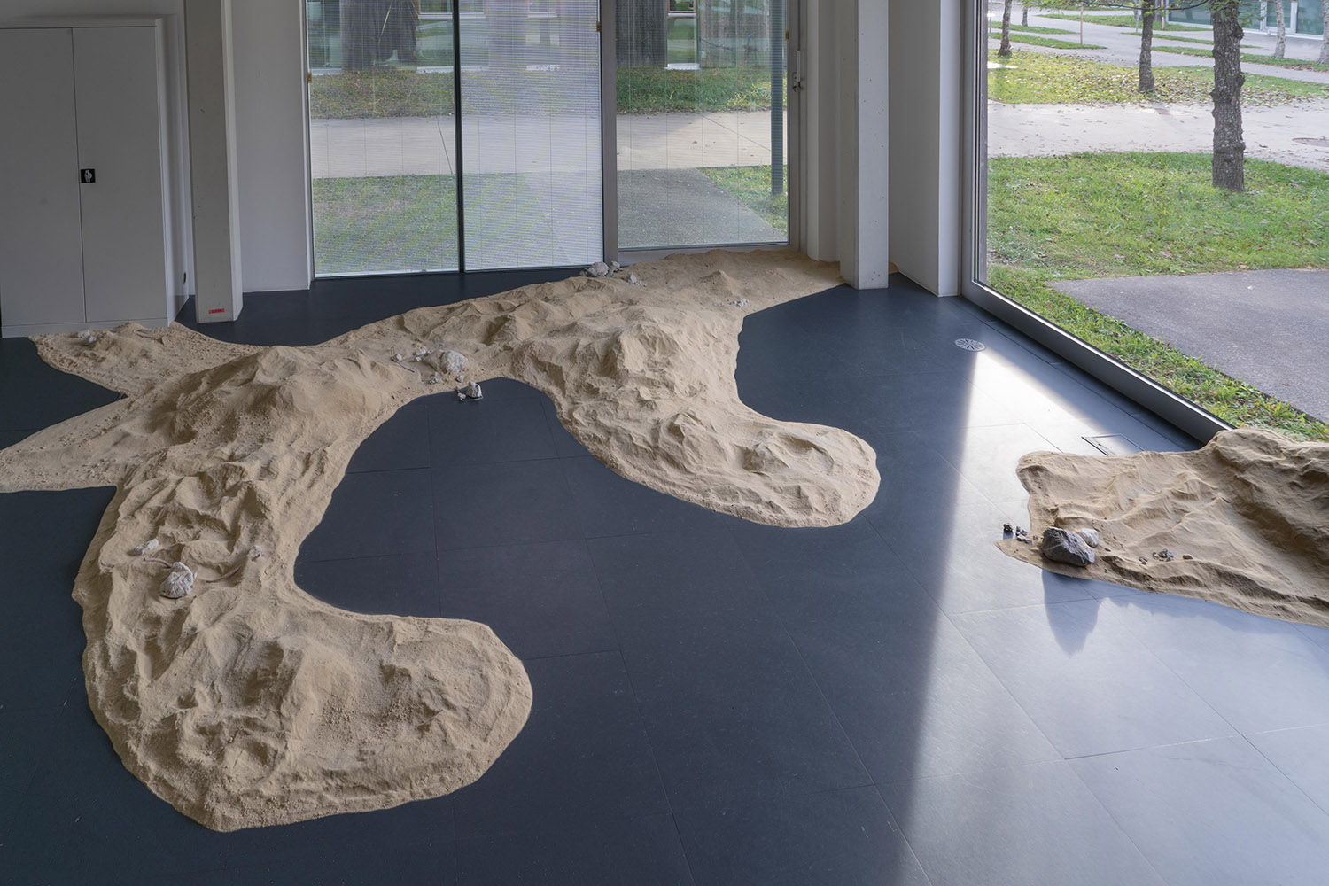 Mara Novak — My drink tastes like apocalypse | Foto: Mara Novak