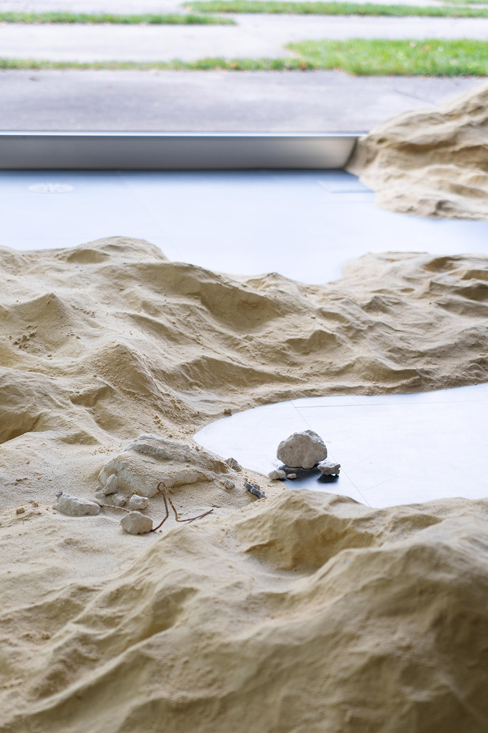 Mara Novak — My drink tastes like apocalypse | Foto: Mara Novak